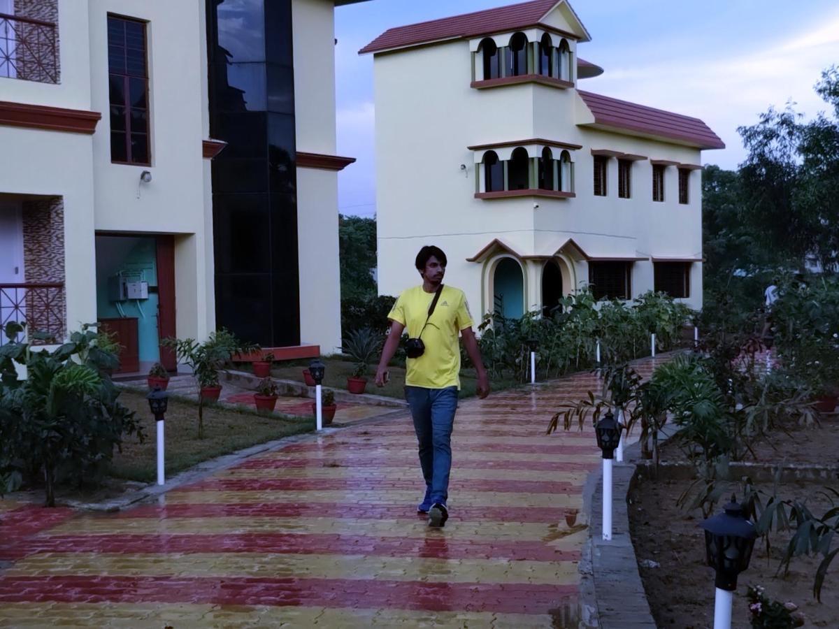 Mayabon Resort Bolpur Shānti Niketan 外观 照片